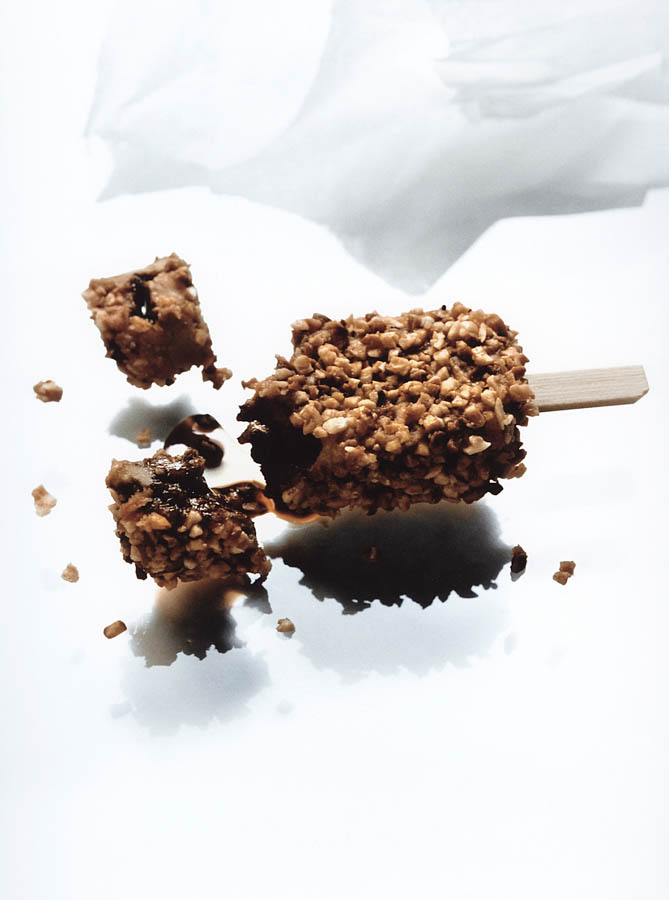 "Foie gras crunch with traditional balsamic vinegar from Modena" by Per-Anders Jorgens