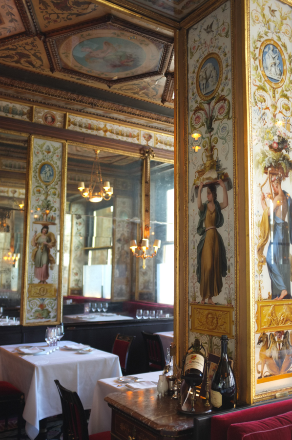 Le Grand Véfour best restaurant in Paris